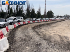 Поручение Путина не исполнено: на КПП «Новоазовск - Весело-Вознесенская» многочасовые очереди, нет воды и туалетов