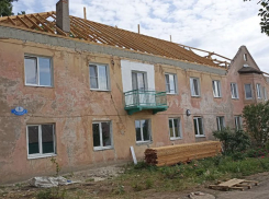 В Макеевке восстанавливают дома, пострадавшие от обстрелов