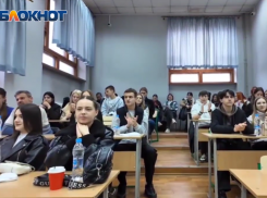 В Донецком национальном университете экономики и торговли впервые за три года прошел «Форум абитуриента» в очном формате