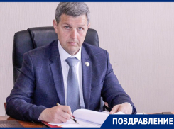 С праздником Курбан-байрам в ДНР мусульман поздравил Министр культуры