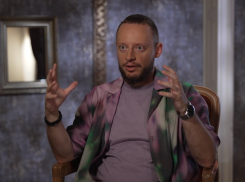 Продюсер Алёны Блин из Донецка признался ей в любви, но был отвергнут при всех