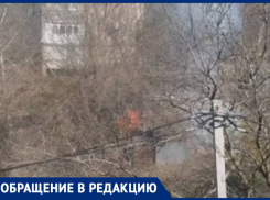Стихийный мусор возродился и опять горит на месте скандальной свалки в Иловайске