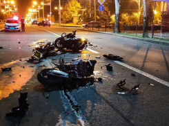 Мотоциклам въезд запрещен: трое водителей получили травмы при ДТП возле Главпочтамта в Донецке
