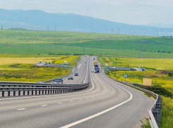 Правительство РФ утвердило решение о переводе 4 автомобильных магистралей в новых регионах в статус федеральных