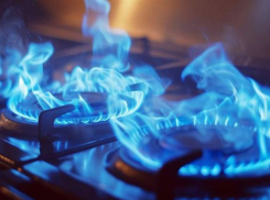 Евросоюз хочет ограничить реэкспорт российского газа, не слезая с газовой иглы