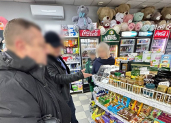 В Горловке двое пьяных ограбили АЗС ради 20 шоколадок и 2 банки кофе