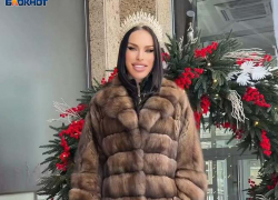 «Королева ДНР» Алина Андриевская поздравила читателей «Блокнот Донецк» с Новым 2026-м