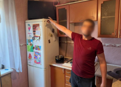 Житель Мариуполя проник в чужой дом и вынес телевизор