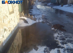 Океан из замерзших фекалий затопил улицу Степную в Макеевке, жители с ужасом ждут оттепели