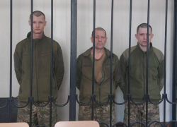 Троих боевиков ВСУ осудили в Верховном суде ДНР за обстрел моста 