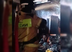 Мужчина и женщина сгорели заживо в собственном доме в Макеевке