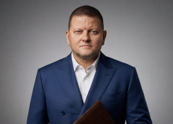 Новости СВО: Залужный сдал ВСУ, украинские солдаты бегут в женских платьях