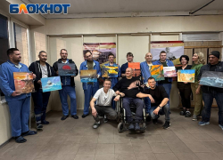 Волонтёры из большой России провели арт-терапию для раненых бойцов ВС РФ