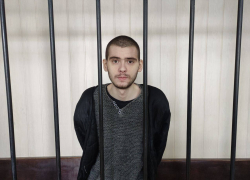 Расстрелявший семейную пару и автомобильную колонну в Мариуполе боец ВСУ, приговорен к пожизненному заключению