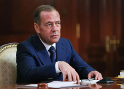«Киберпространство давно превратилось в поле боя»: Дмитрий Медведев рассказал о стратегических приоритетах России 