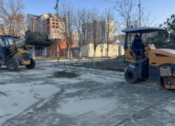 В Мариуполе туляки ведут реконструкцию сквера Победы