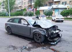 Не трезвый водитель «Audi A4» устроил массовое ДТП в Донецке: есть пострадавшие