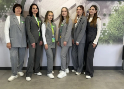 В Макеевке и Кировском открылись два новых банковских офиса