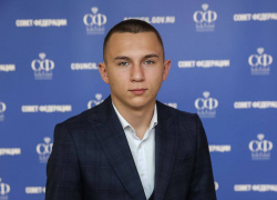 Пятнадцатилетнего общественника из Донецка наградили медалью «За проявленное мужество» в Совете Федерации РФ