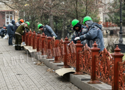 В центре Донецка Москва преображает сквер «Сокол»