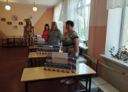 С заботой о здоровье: Камчатка передала Республике свыше 2,5 тысяч упаковок биодобавки «Омега-3»