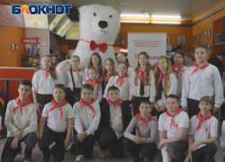 В Донецке провели кинопоказ для школьников ко Дню космонавтики 