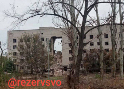 «Судя по боевым действиям, задача - закрепиться на занятых и медленно душить»: что рассказывают бойцы с авдеевского и марьинского направлений ДНР