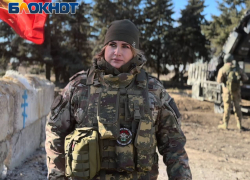 Девушки на фронте: военнослужащая «Ася» закрывала собой мирных жителей во время обстрелов
