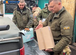 Военным медикам под Угледаром передали гуманитарную помощь