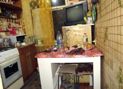 В Горловке женщина зарезала сожителя во время застолья