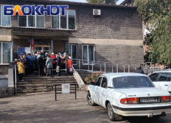 Битва пенсионеров в Енакиево: «Блокнот Донецк» выяснял причину драк в очередях