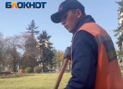 Самые бесстрашные коммунальщики работают в Донецке  