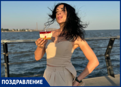 Прекрасная военкор Изабелла Либерман отмечает свой день рождения