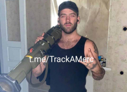 Обколотый экстремистскими татуировками наемник из Канады пойдет под суд в ДНР