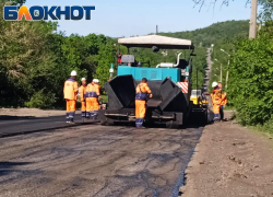 Глава Донецка предложил жителям города выбрать улицы для ремонта в июле