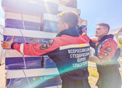 1,5 тысячи наборов с необходимыми вещами для новорожденных доставил в ДНР и ЛНР благотворительный фонд