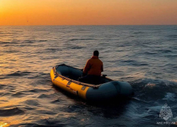 Уплыл, но обещал вернуться: в Седово, ДНР, мужчина едва не погиб в море