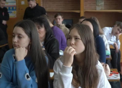 «Народная дружина» обучает детей ДНР навыкам оказания первой  помощи при ранениях