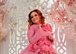  «У меня часики не тикают, я батарейки на вибратор переставила»: жительница Донецка стала ведущей на Music Box и моделью на FashionTV