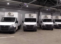 Правительство ДНР передает 52 фургона-автомагазина в аренду для торговли в удаленных местах Республики
