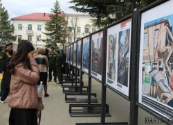 Фотовыставка, посвященная жертвам Киевского режима, открылась в Цхинвале
