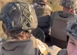 Женский взвод замечен под Славянском на Донбассе