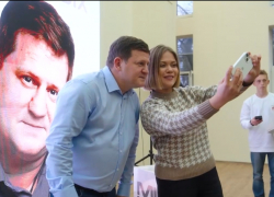 Актер Александр Обласов рассказал донецким школьникам и студентам о киноиндустрии