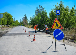 Восемь участков дорог отремонтировали в Дебальцево, ДНР