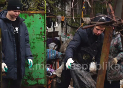 Сломавшие парту девятиклассники из Мариуполя проходят трудотерапию