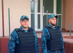 Судебные приставы спасли мужчину с сердечным приступом в Мариуполе