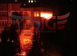 Ребенок оказался под завалами после атаки тяжелого БПЛА, пожар произошел в школе в Горловке