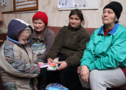 Более 400 беженцев Артемовска, Соледара и окрестностей уже подали заявление на выплаты и пенсии в ДНР
