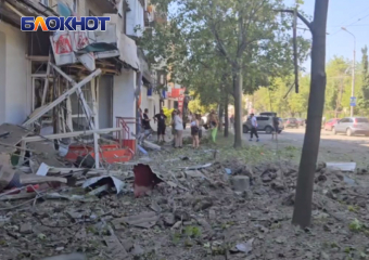 ВСУ нанесли ракетный удар по жилому дому в центре Донецка
