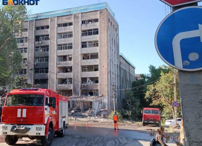 Месть за Дачное: террором Донецка Зеленский гасит негатив от входа ВС РФ в Днепропетровскую область